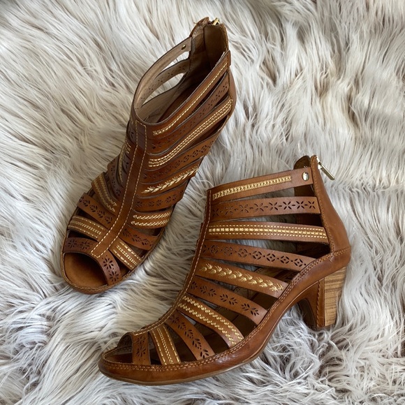 PIKOLINOS Shoes - Pikolinos Maracaibo Gladiator Sandals Cognac Tan Leather Cut Out Heels 38 or 7.5